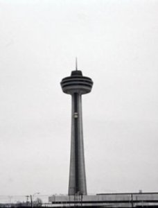 tour avec restaurant panoramique, Niagara 